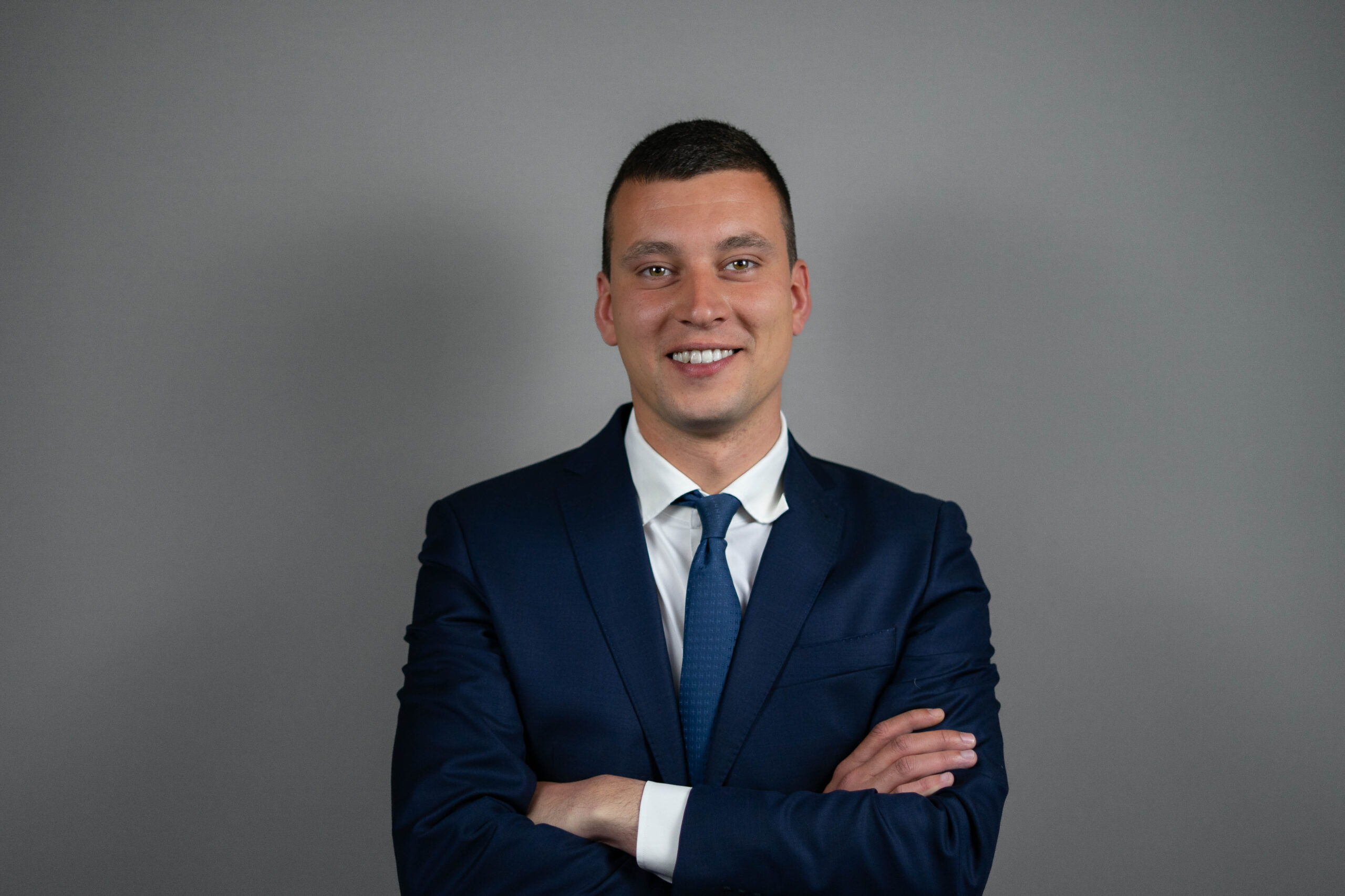 J’interviens en contentieux des affaires, en droit pénal des affaires, en droit des entreprises en difficulté, en droit bancaire...